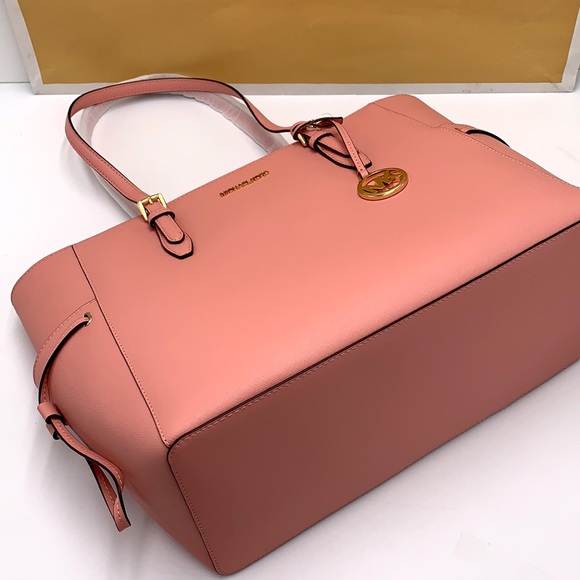 MICHAEL KORS 
Gilly Large Saffiano Leather Tote Bag PRIMROSE COLOR - Picture 15 of 16